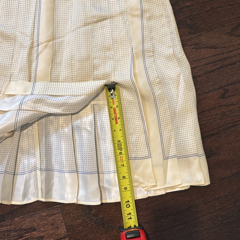 J. Crew NWT pleated scarf print skirt, cream
with navy trim, size 14 - Picture 9 of 13